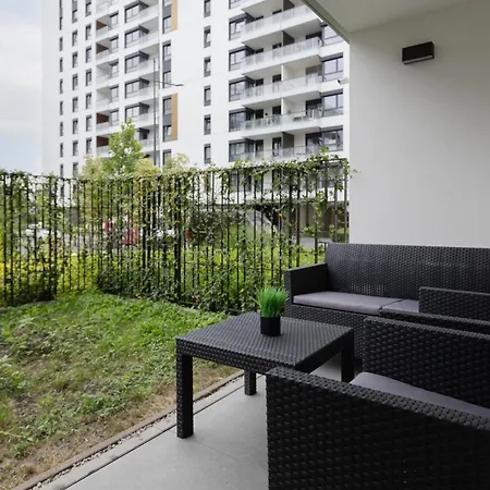 Zoliborz Artystyczny With Parking By Renters وارسو