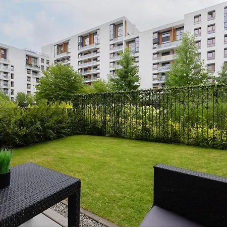 Zoliborz Artystyczny With Parking By Renters Varsavia